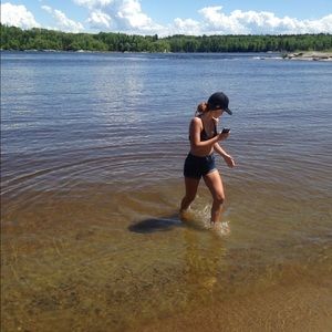 Meet your Posher, Lisa